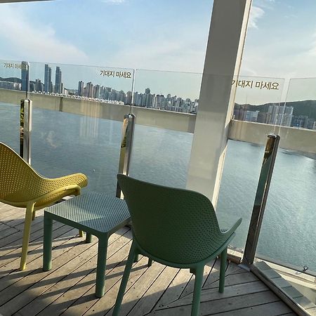 Gwanganli The Club Hotel Busan Bagian luar foto