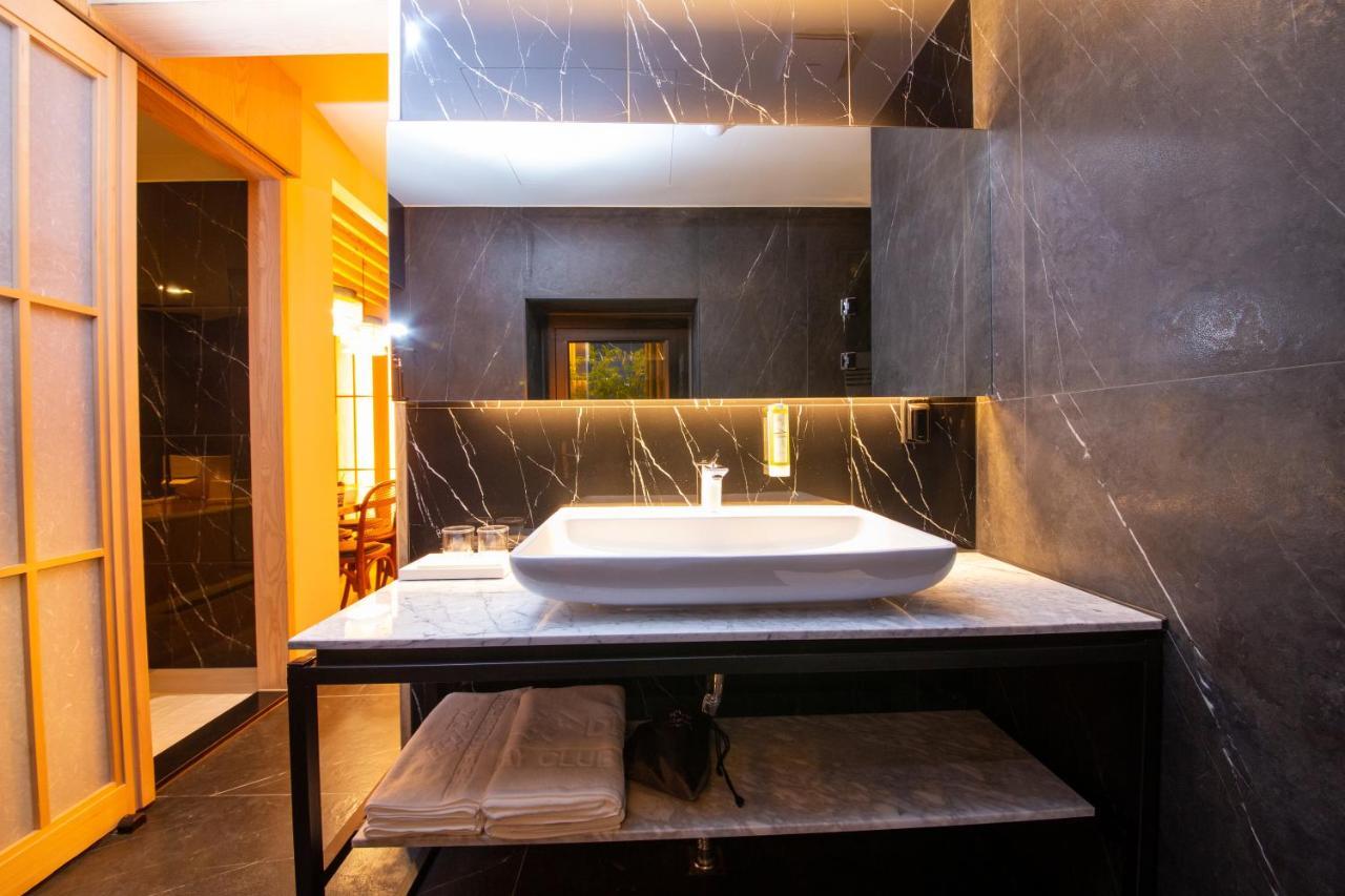 Gwanganli The Club Hotel Busan Bagian luar foto